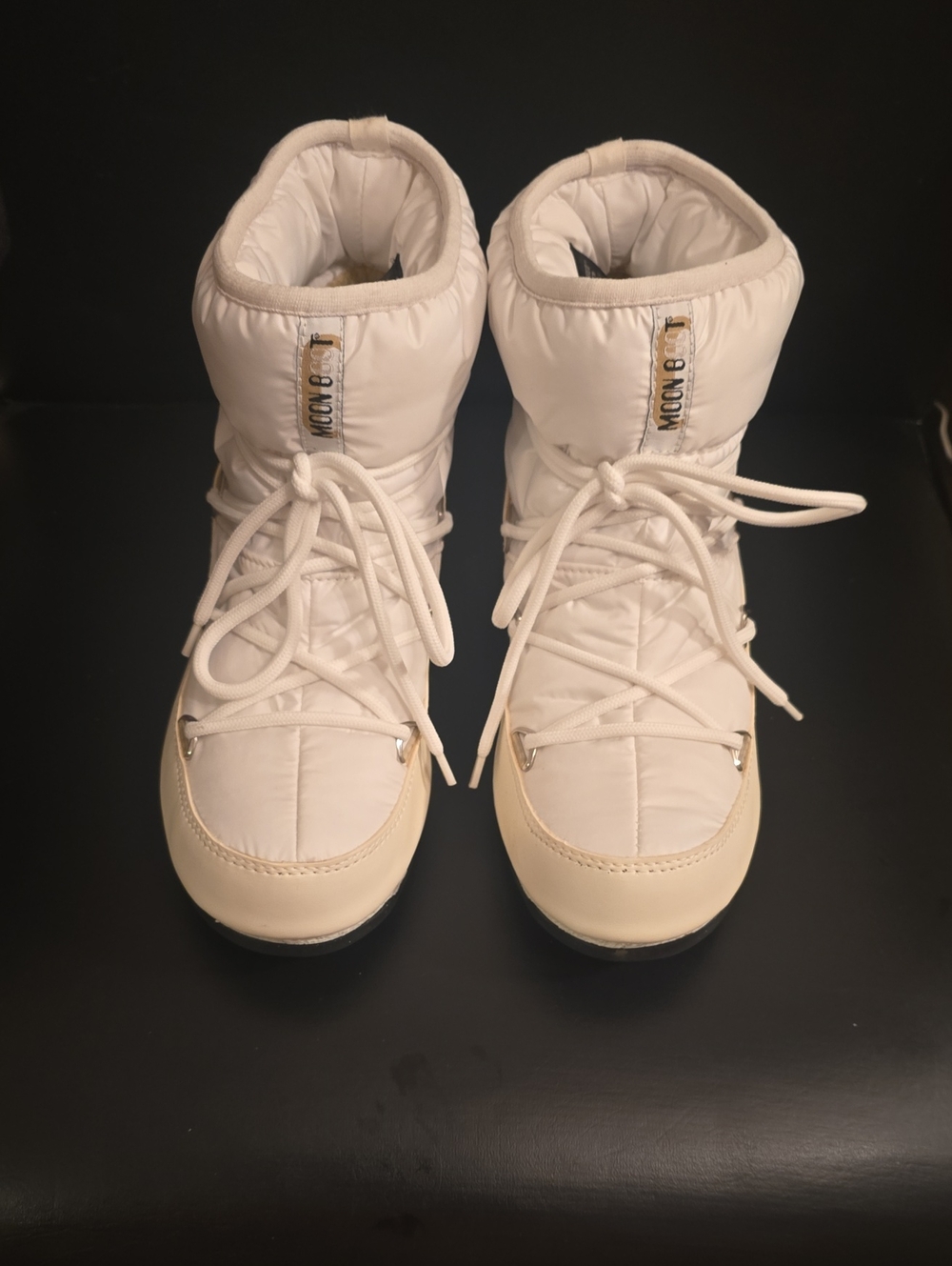Moon Boot Women's Cream and White Puffer Snow Boots